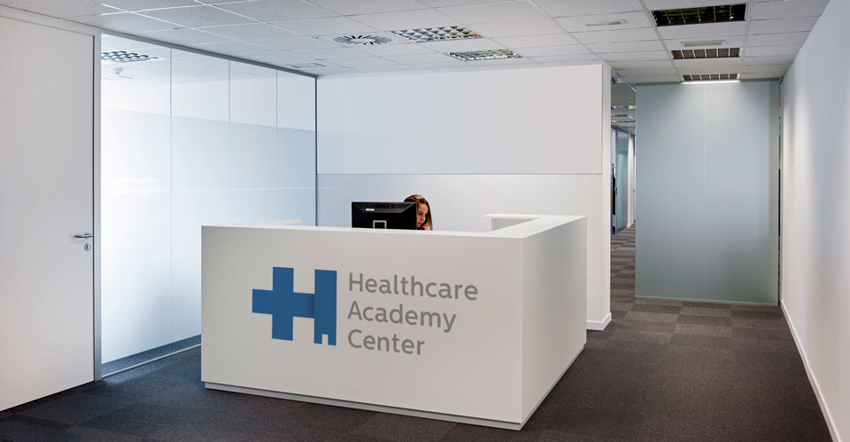 Philips Healthcare / logo and murals-0
